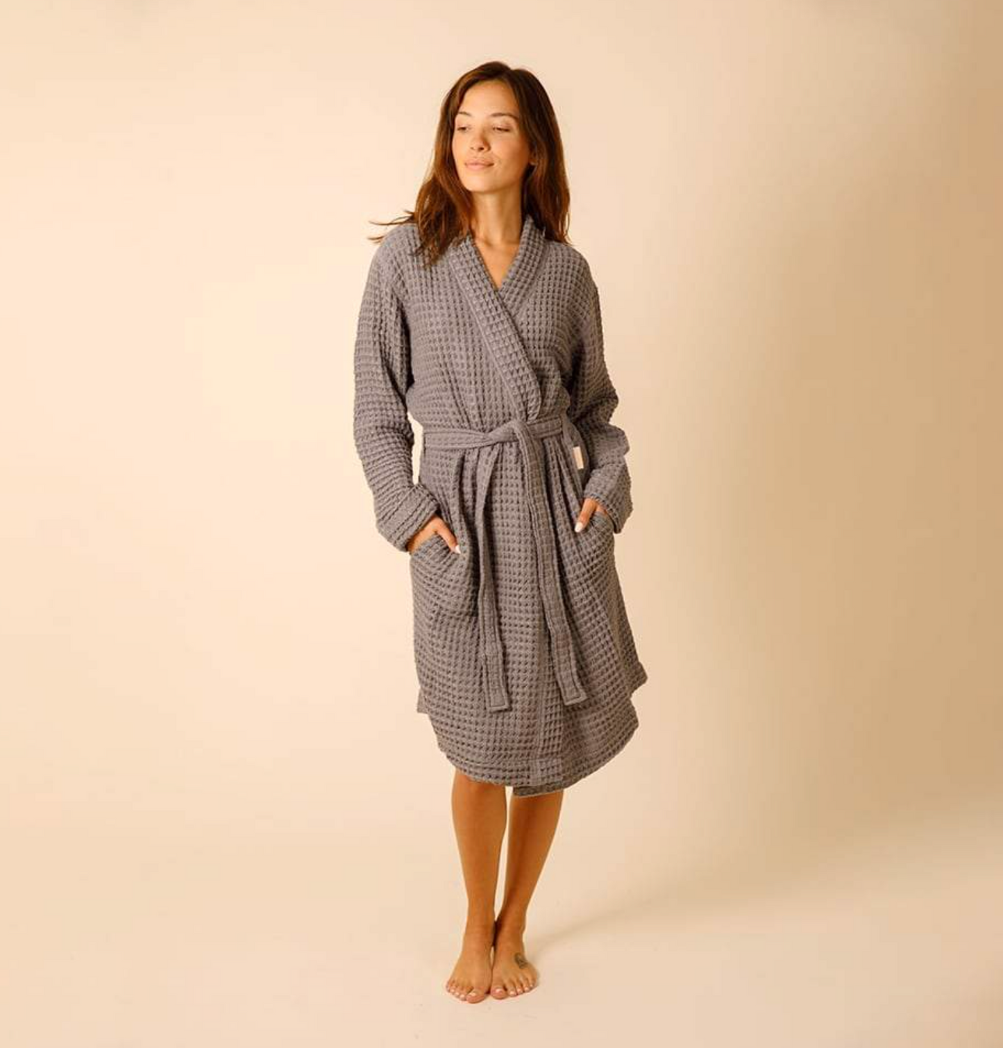 The Weightless Waffle Robe | Coal | Size Medium