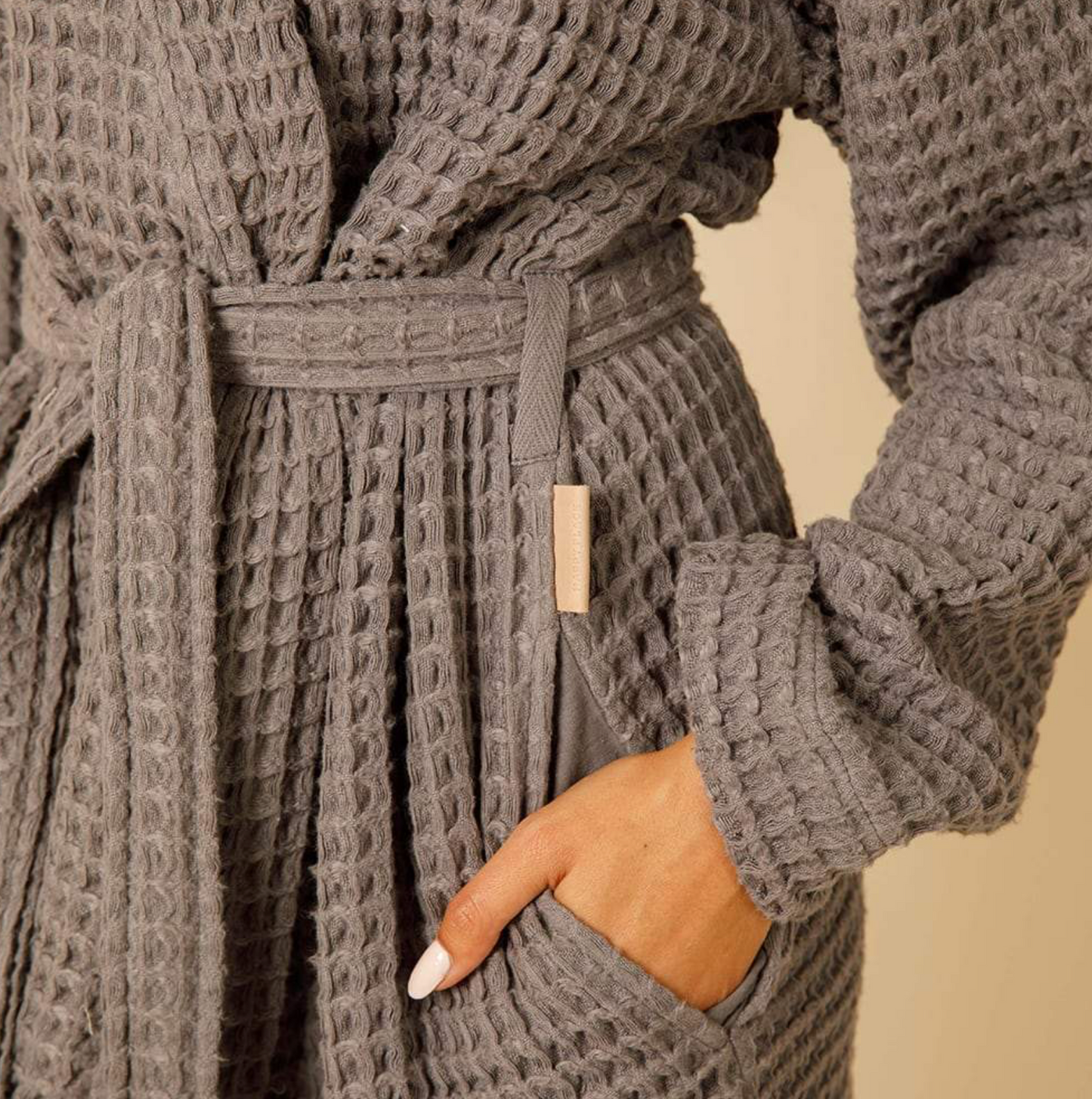 The Weightless Waffle Robe | Coal | Size Small